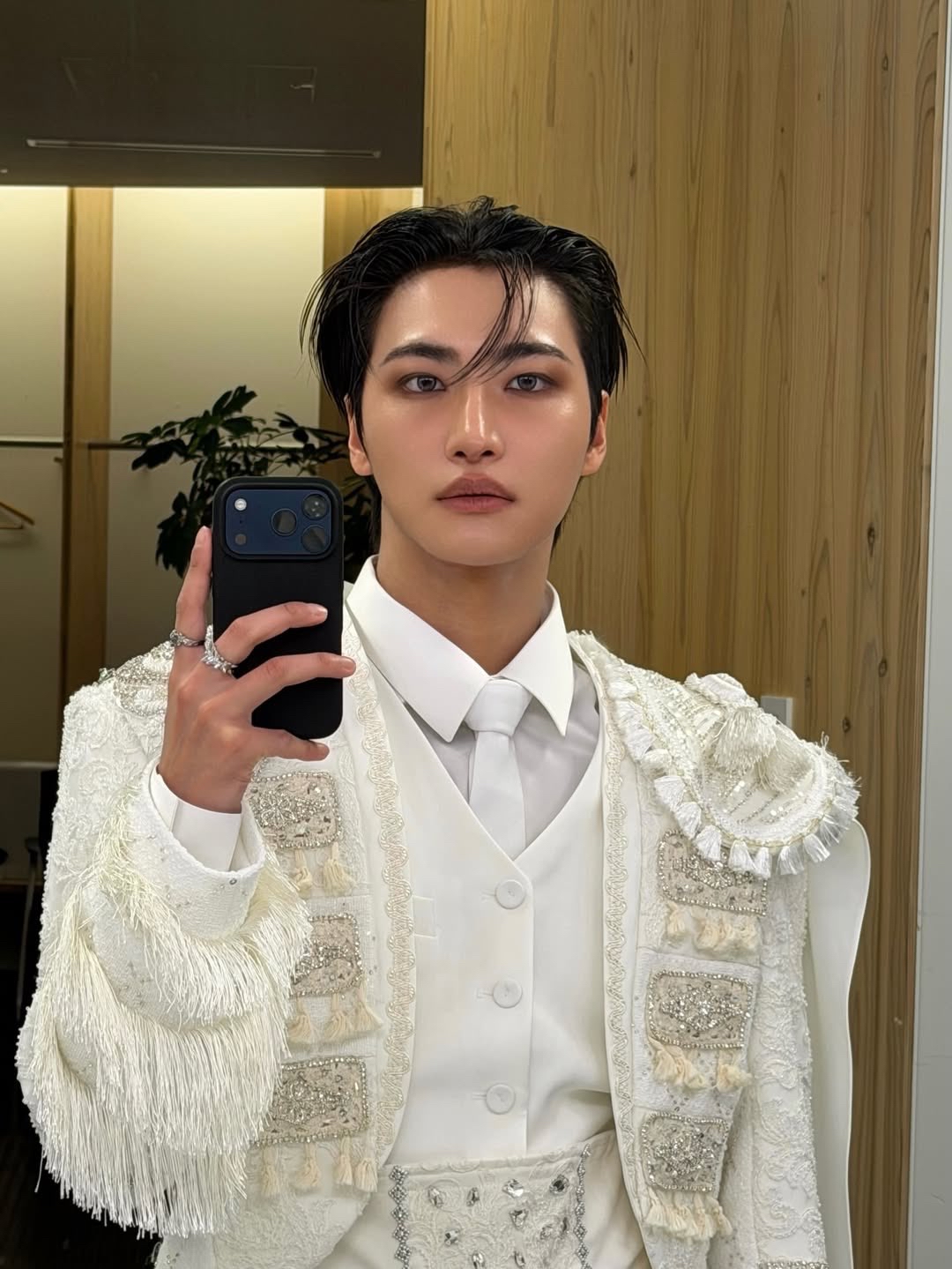Latest photo of Seonghwa (ATEEZ)