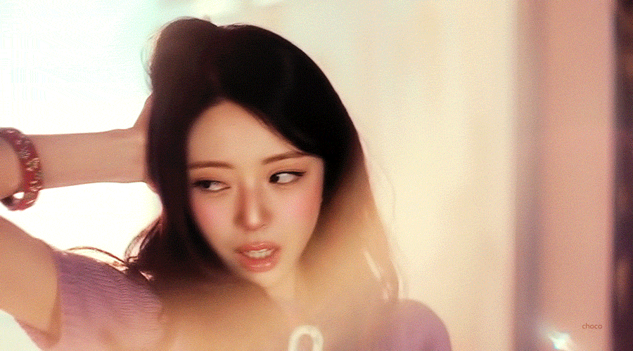 ユナ (ITZY)の最新写真