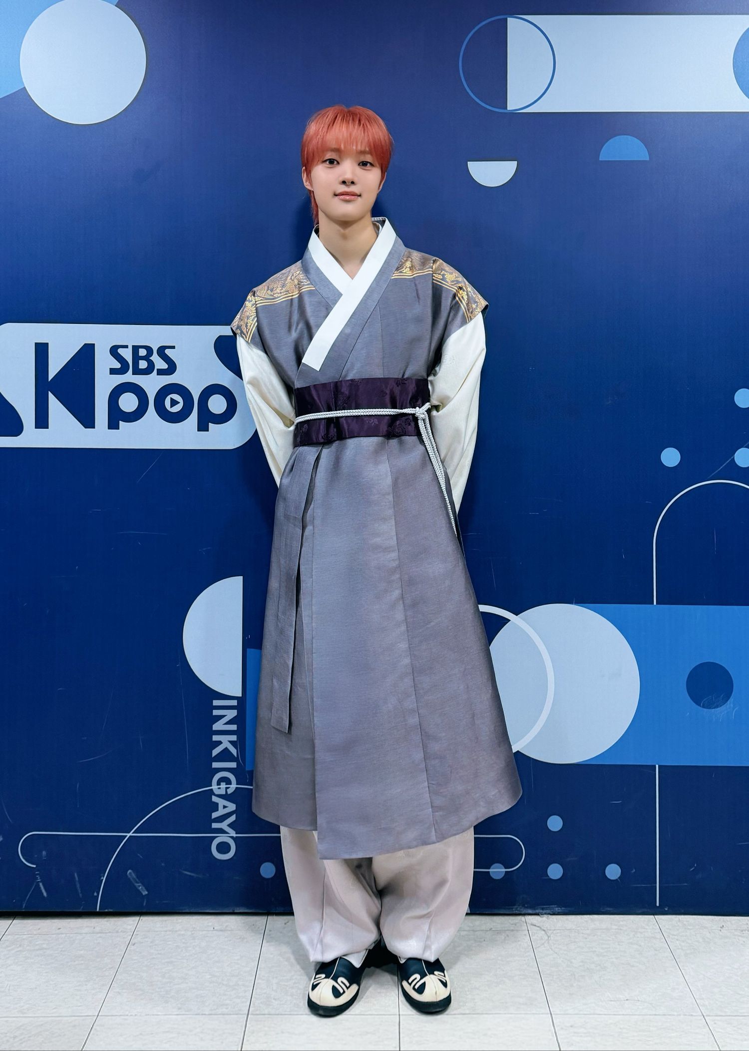 Recent activity shot of EJ (&TEAM)