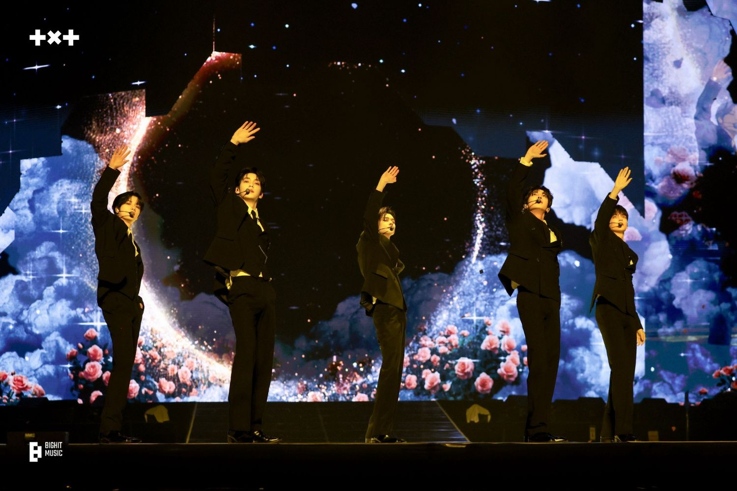 Latest photo of TOMORROW X TOGETHER