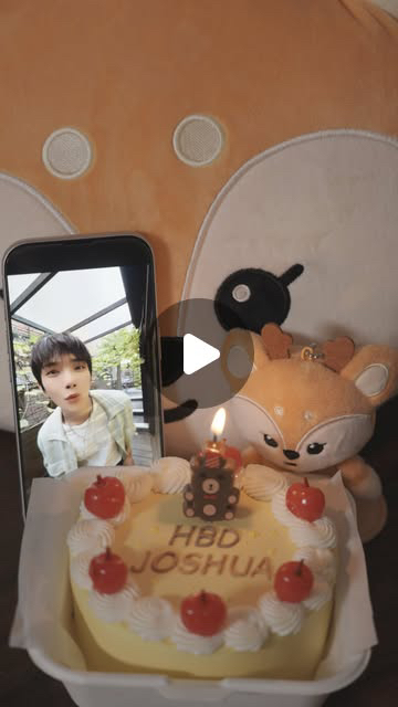 Behind-the-scenes cut of Joshua (SEVENTEEN)