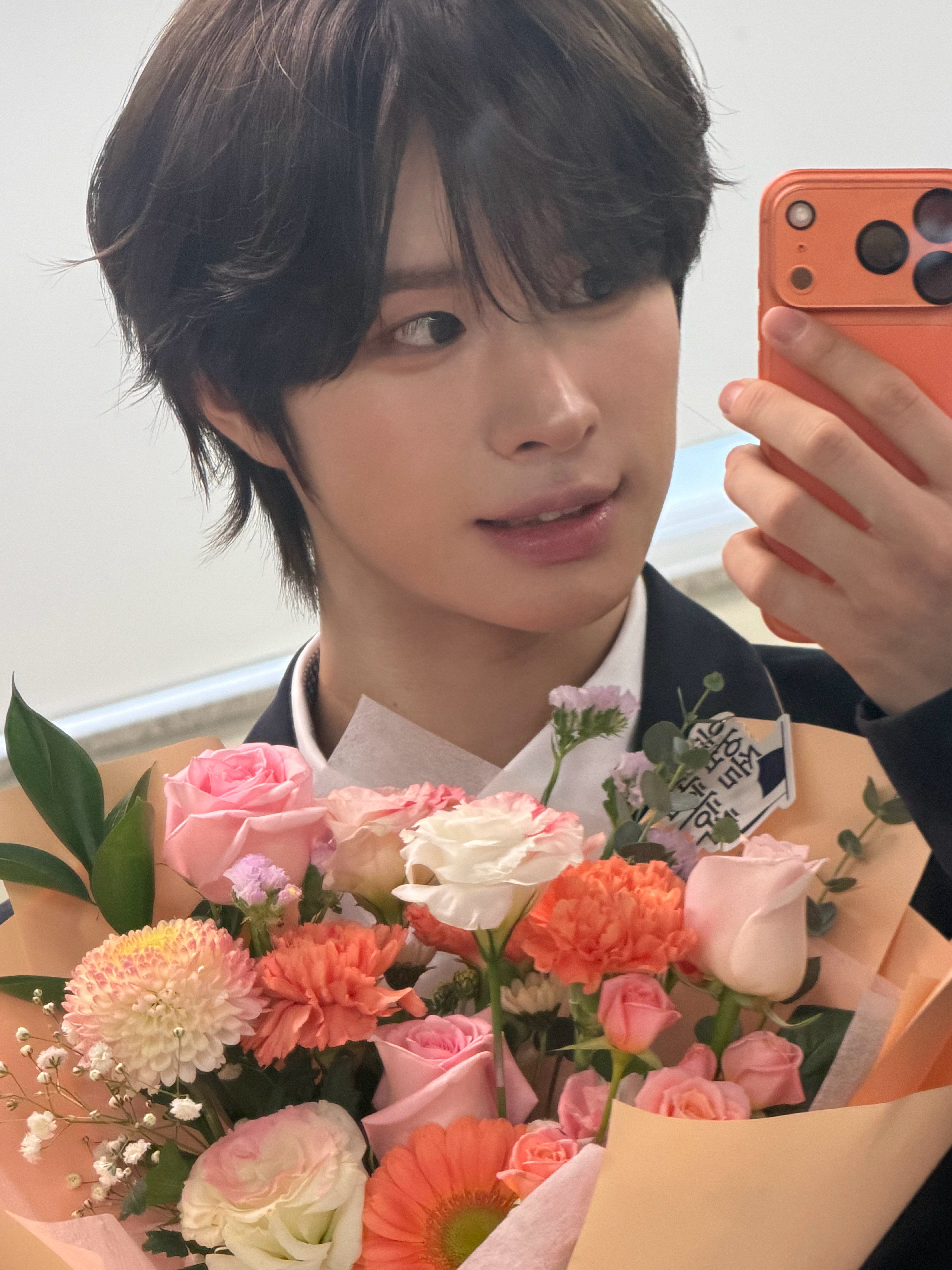 Behind-the-scenes cut of Kyungmin (TWS)