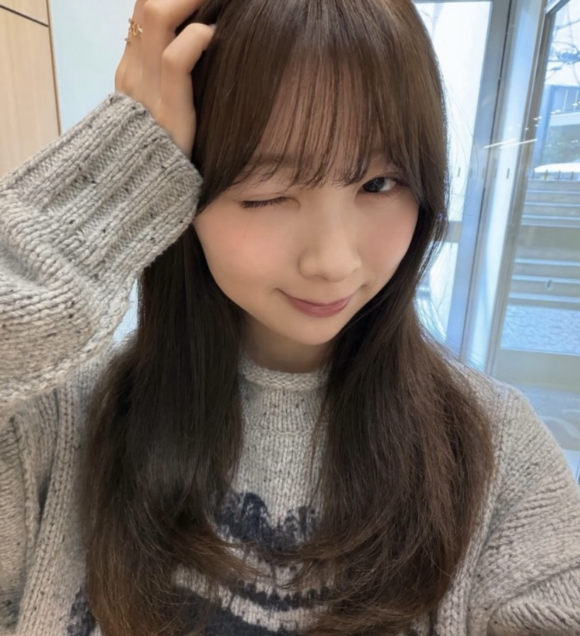 Latest photo of Miihi (NiziU)