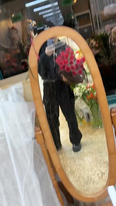 Foto terbaru Hanbin (TEMPEST)