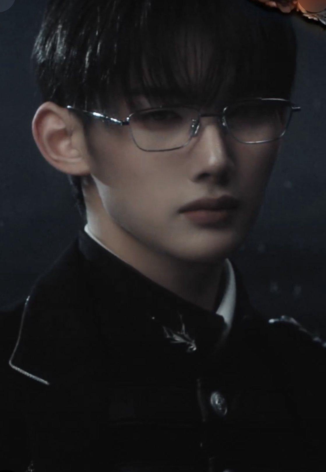 Behind-the-scenes cut of Jo (&TEAM)