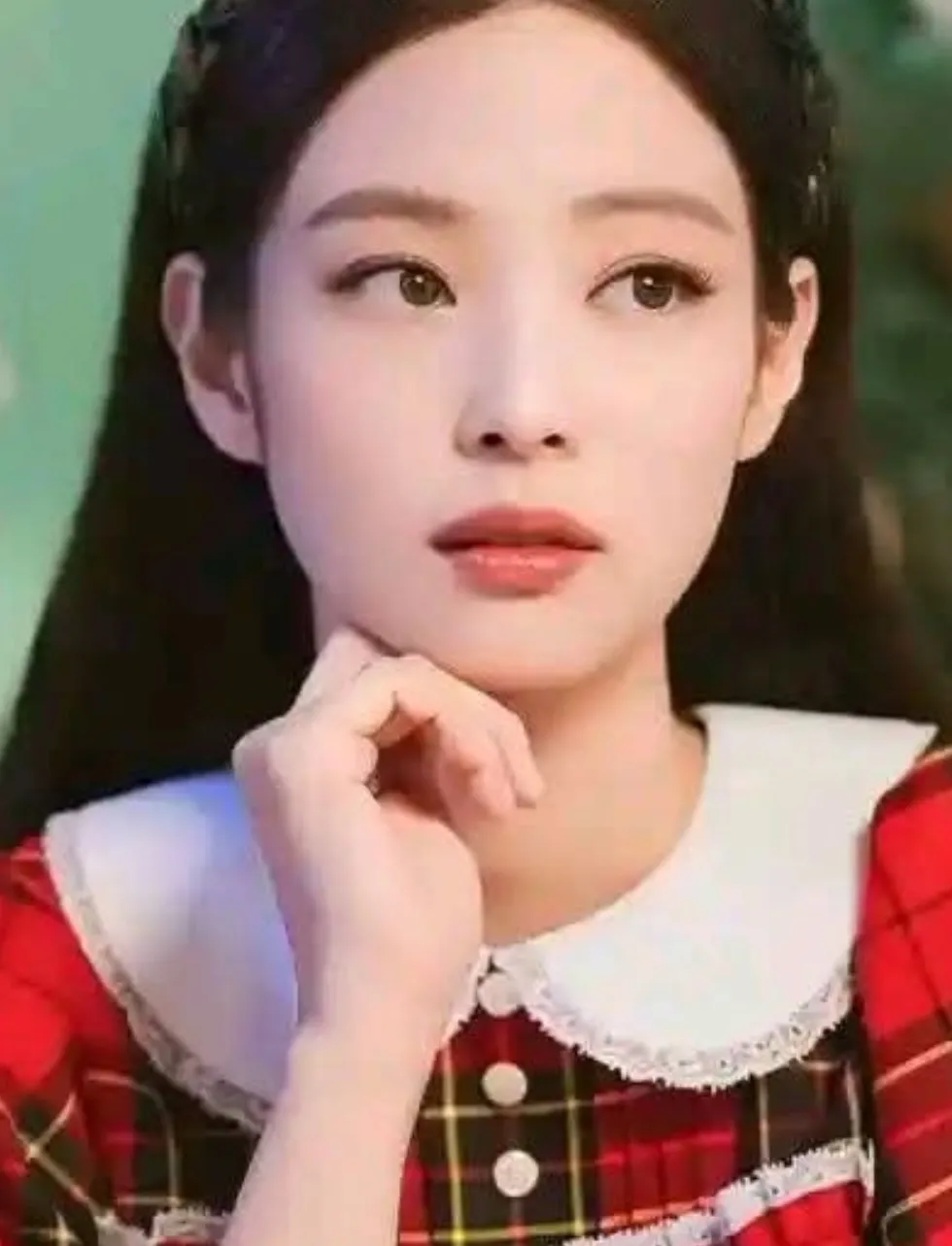 제니 (BLACKPINK) 최근 활동샷