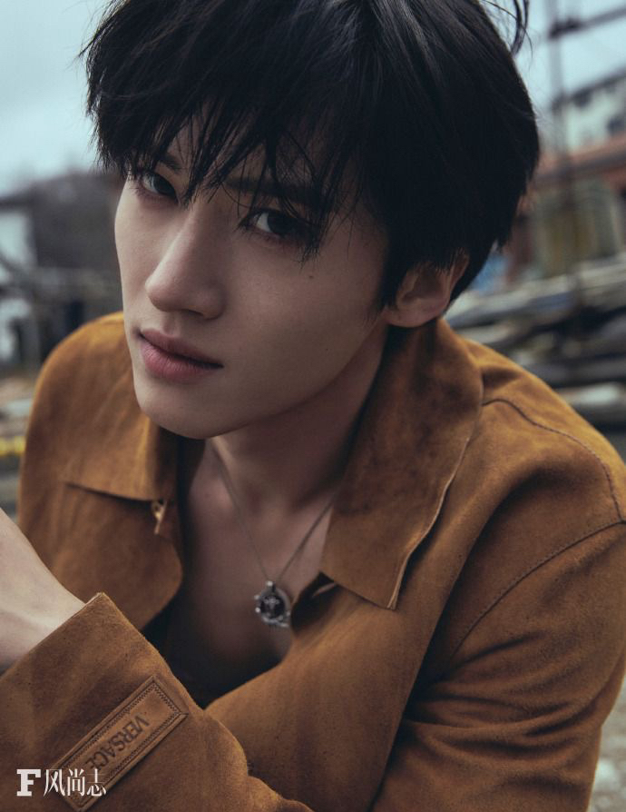 Recent activity shot of Yanan (PENTAGON)