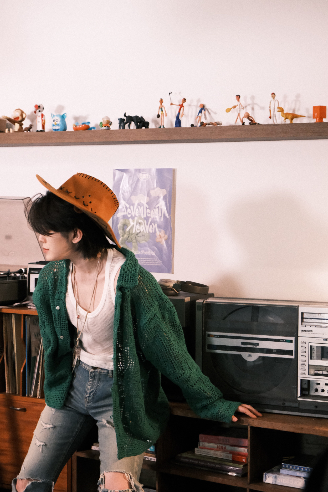 Latest photo of Woozi (SEVENTEEN)