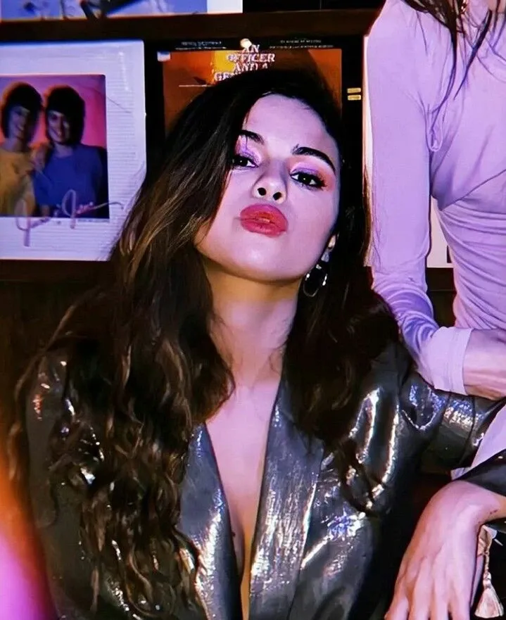 A moment captured by Selena Gomez's fan