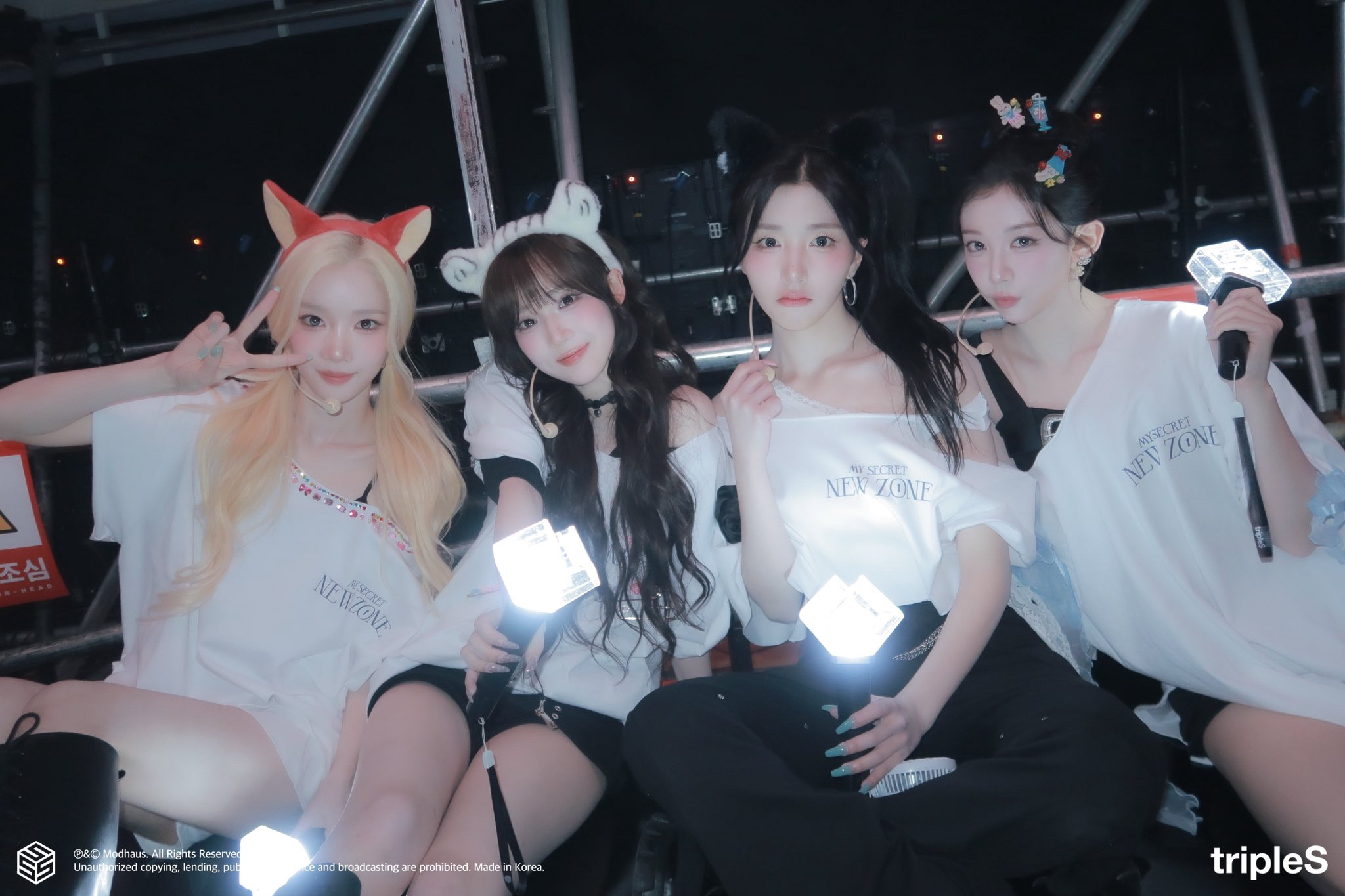 Latest photo of tripleS