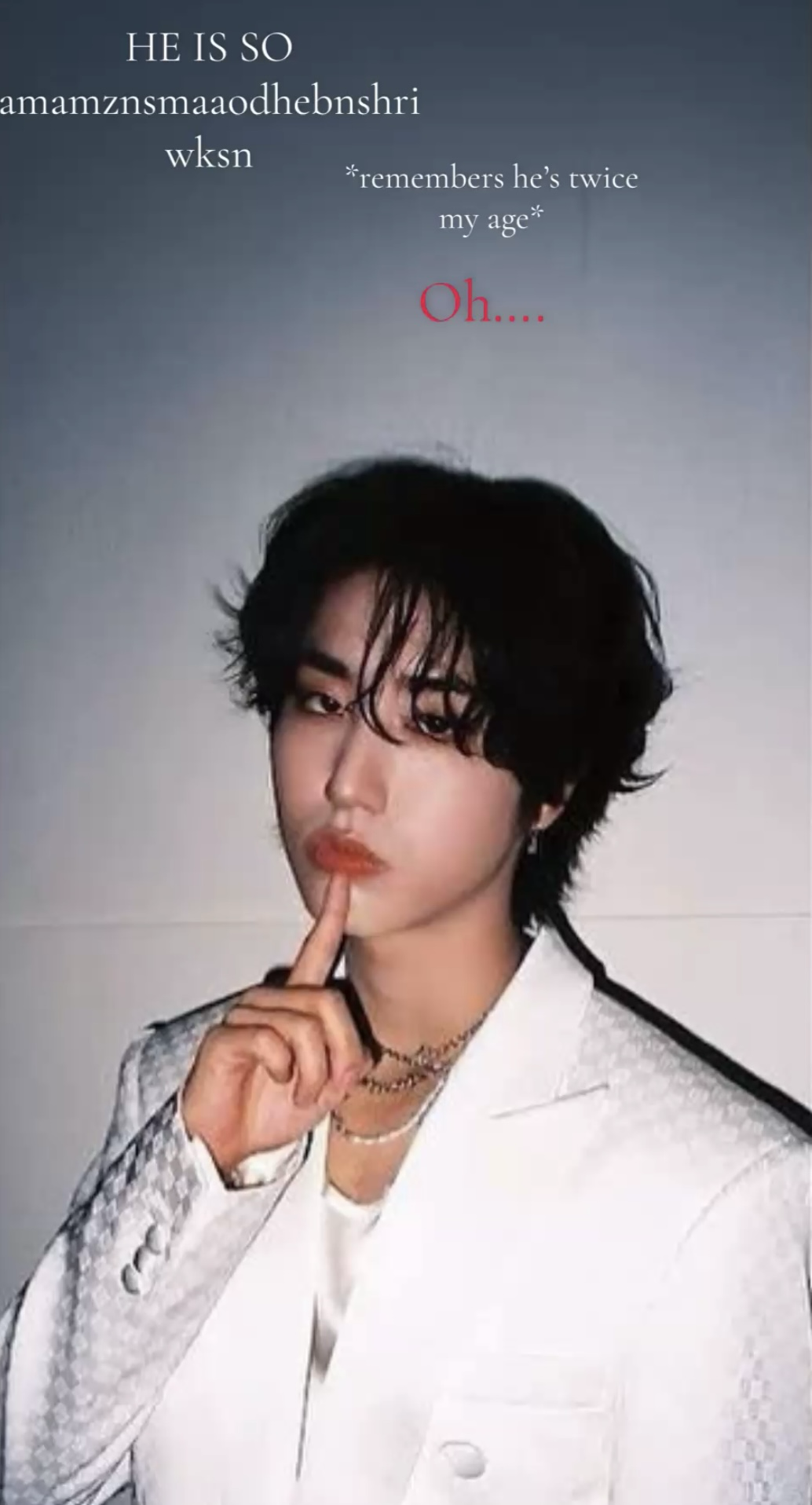 Latest photo of HAN (Stray Kids)