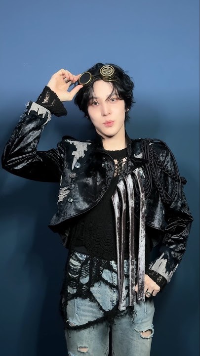 Fandom-recommended wallpaper image of ATEEZ