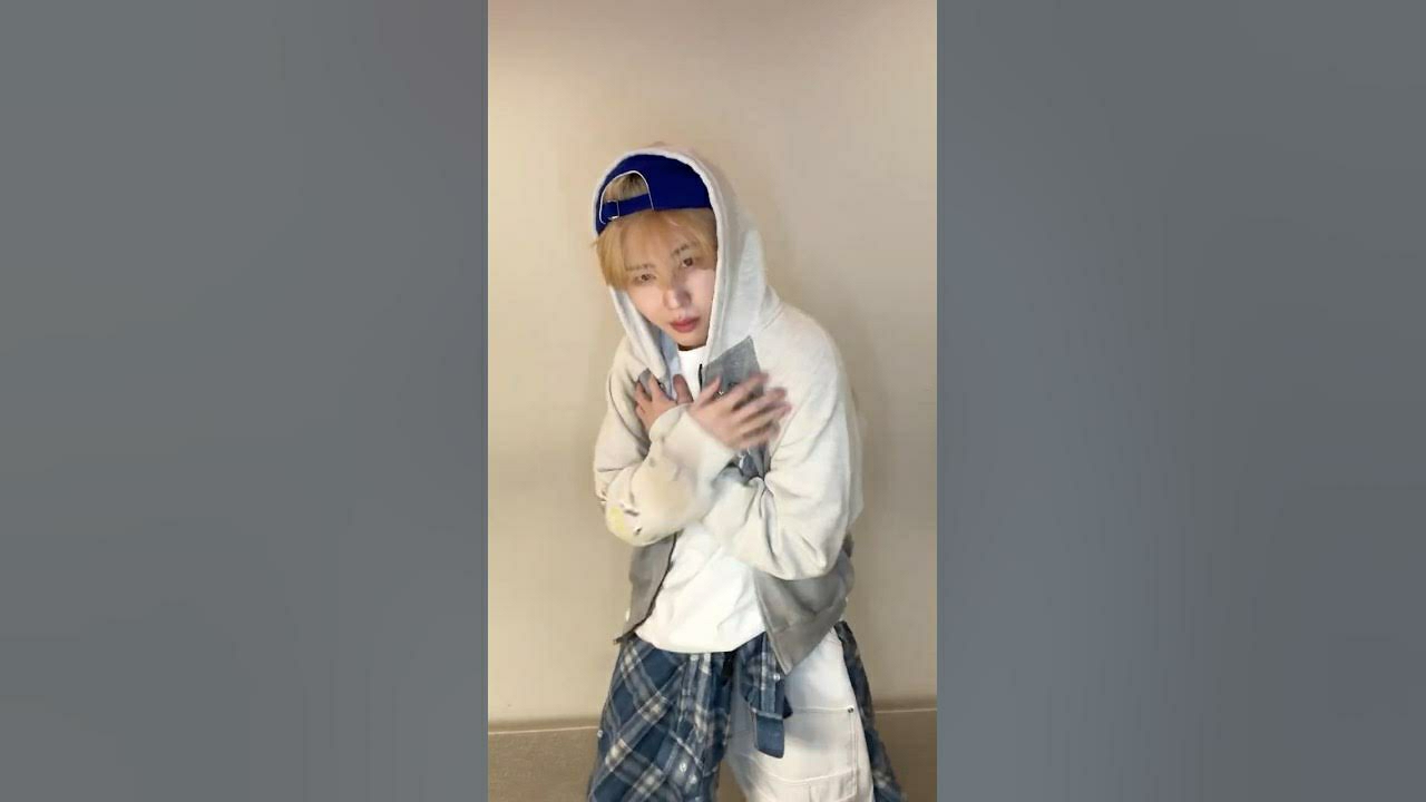 Recent activity shot of Ha Sungwoon