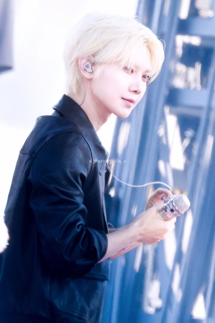 에이티즈 최근 활동샷