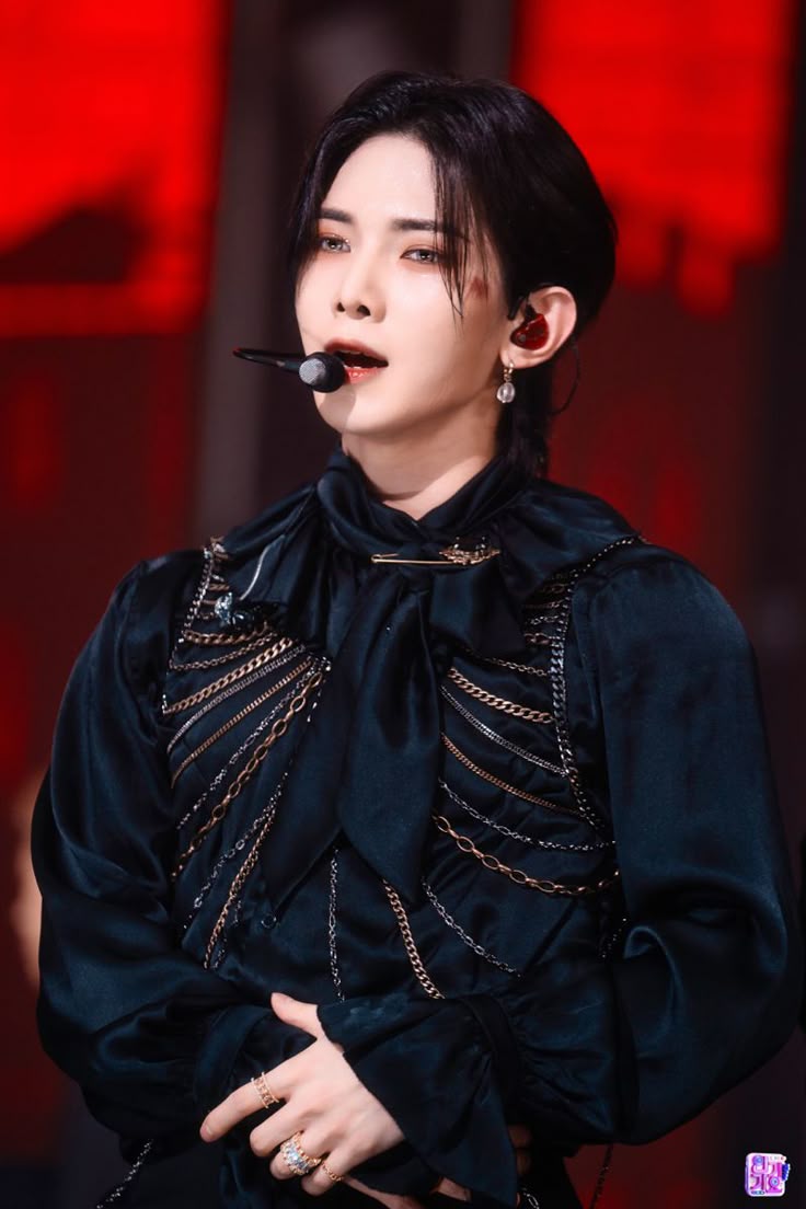 에이티즈의 비하인드 컷