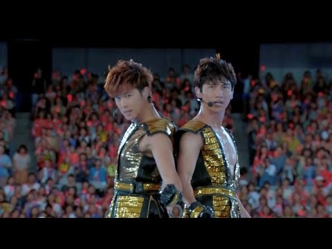 Recent activity shot of TVXQ