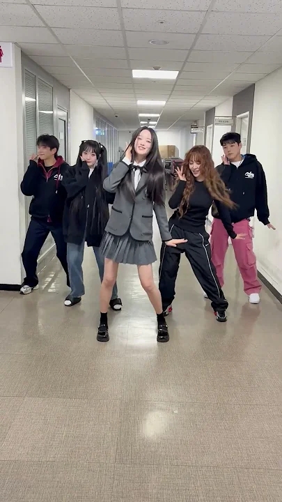 A moment captured by MJ (ASTRO)'s fan