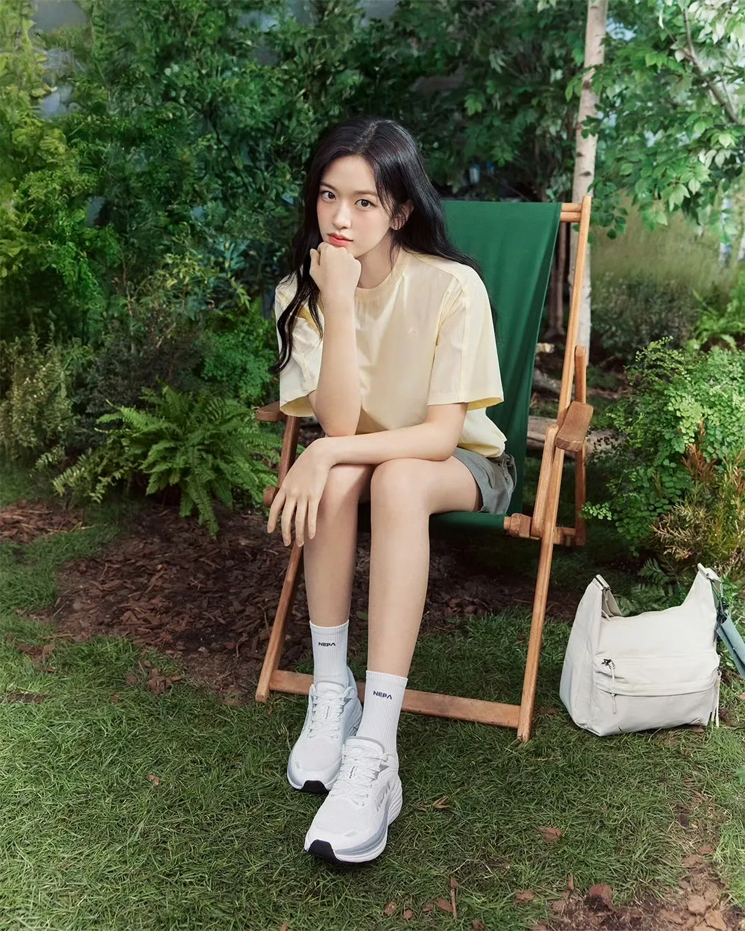 안유진 (IVE)의 비하인드 컷