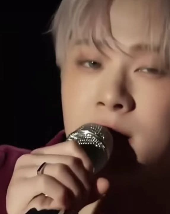 Latest photo of Moonbin (ASTRO)