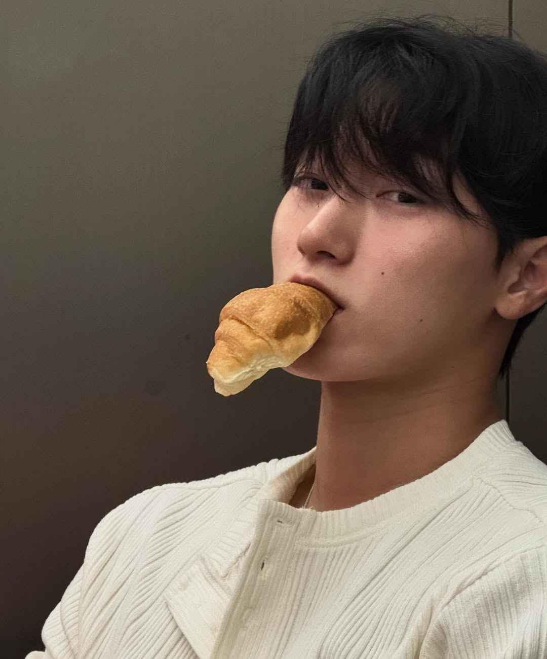 Momen yang diabadikan oleh penggemar San (ATEEZ)