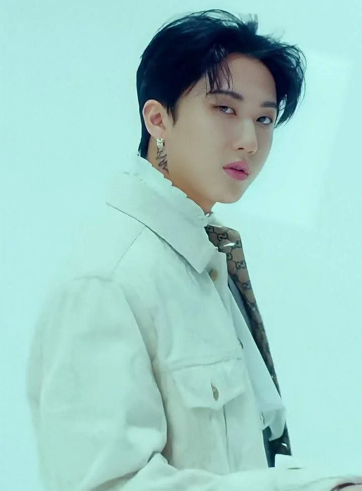 Behind-the-scenes cut of Changbin (Stray Kids)