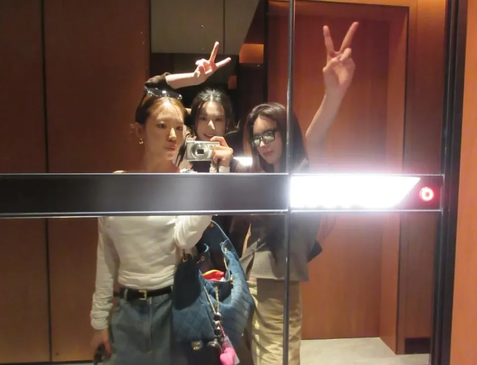 Apinkの最近の活動写真