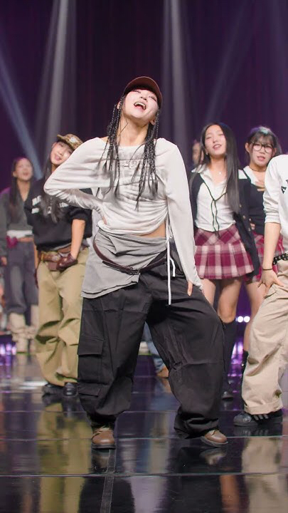 TWICE의 비하인드 컷