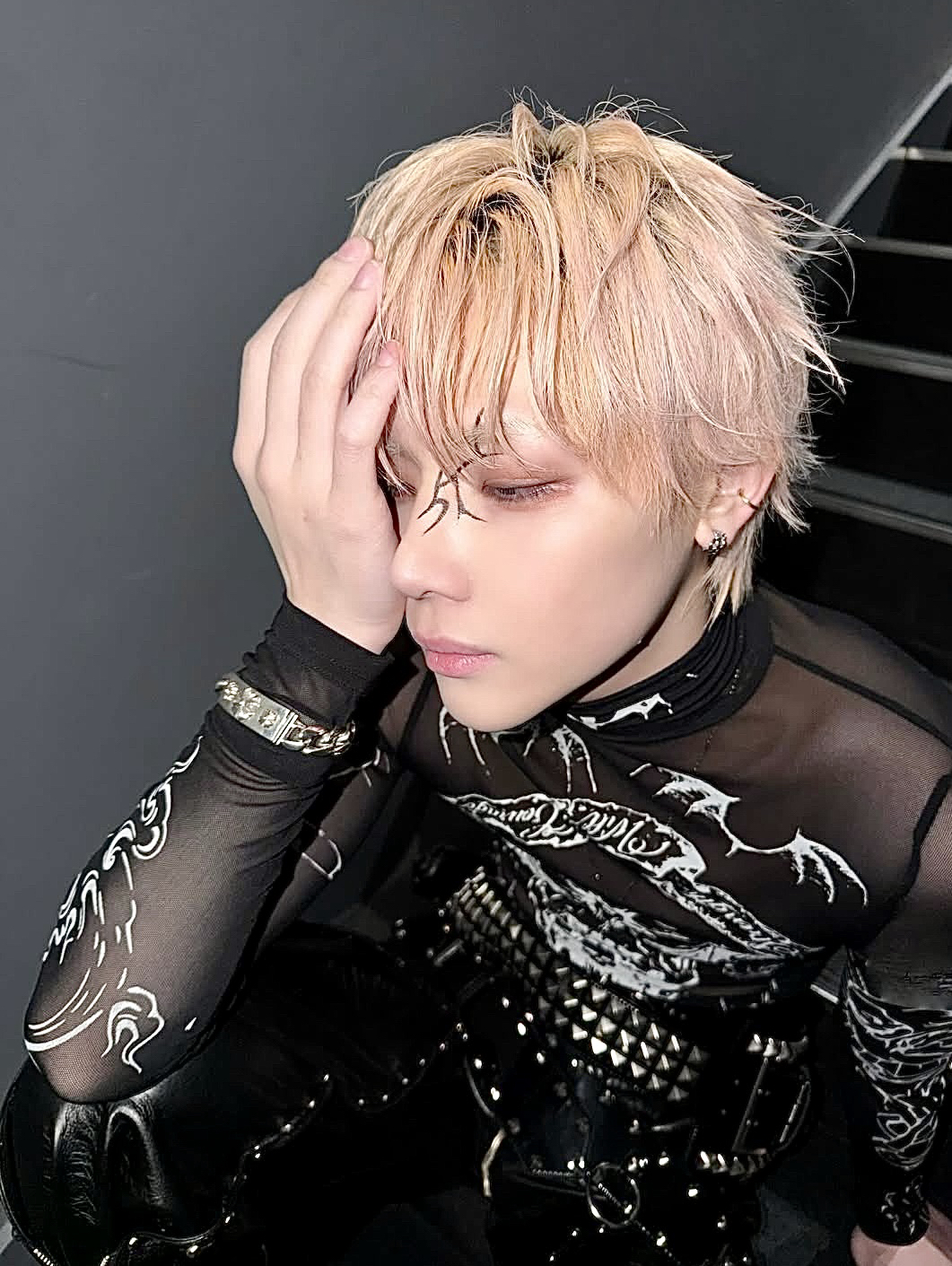 Latest photo of Nicholas (&TEAM)