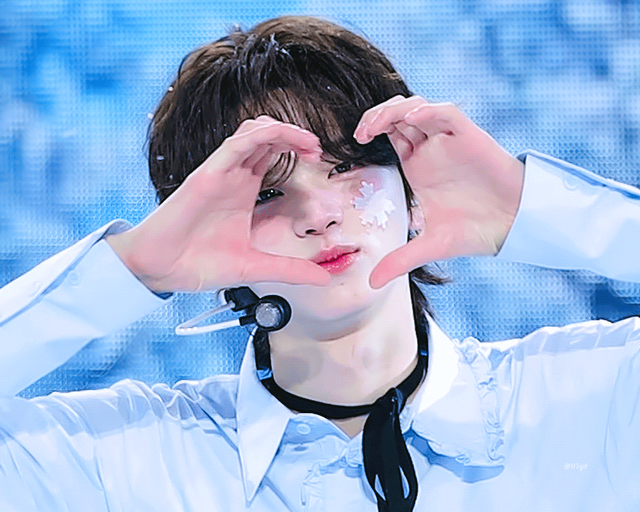 Behind-the-scenes cut of Shinyu (TWS)