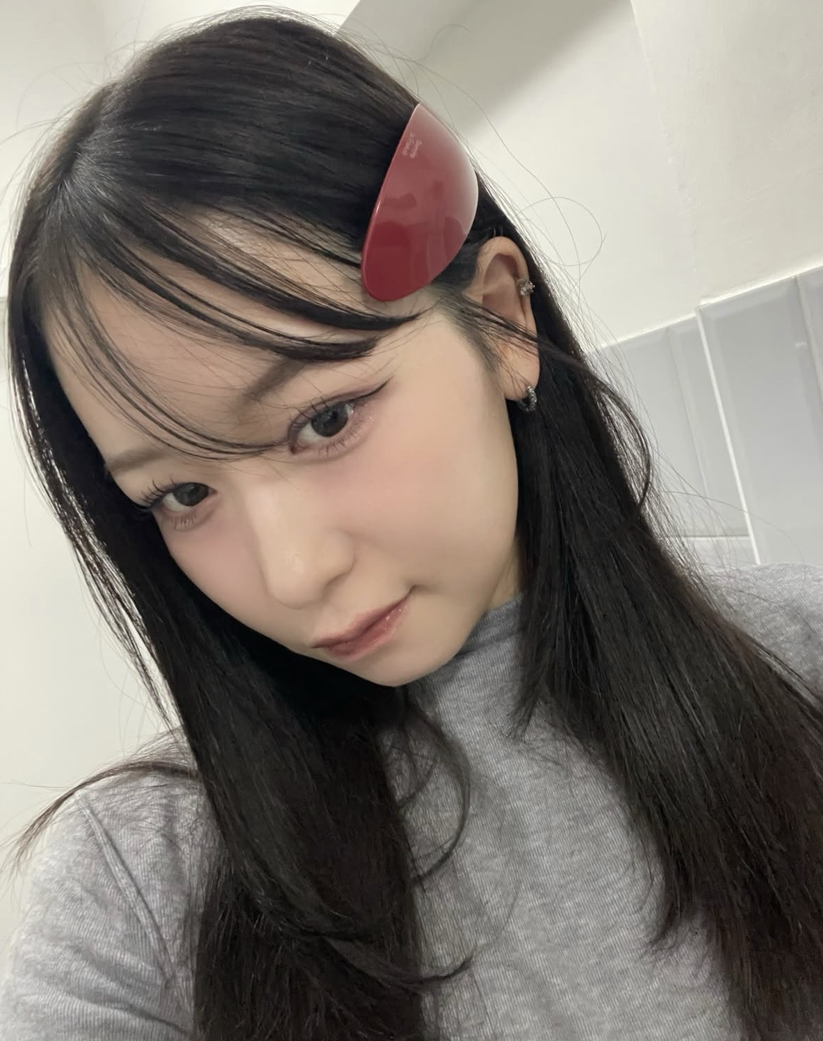 Behind-the-scenes cut of Kasahara Momona (ME:I)