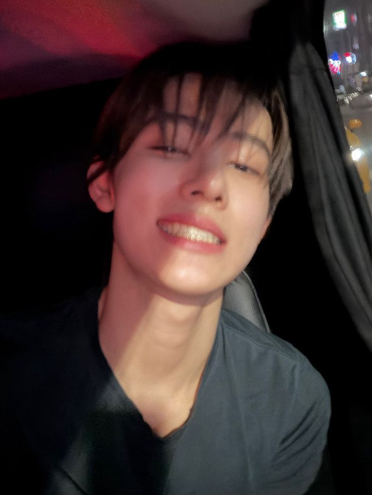 Recent activity shot of Seonghyeon (CORTIS)