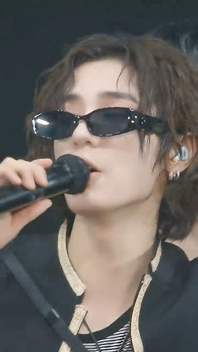 Recent activity shot of Leehan (BOYNEXTDOOR)