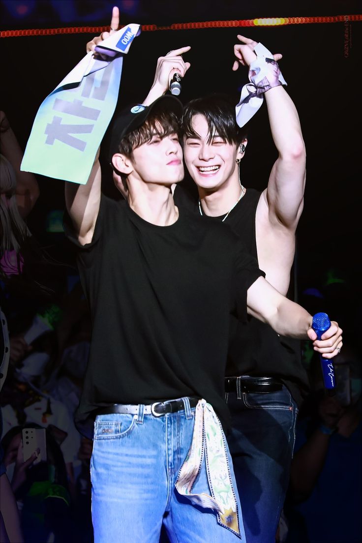 Behind-the-scenes cut of Eunwoo (ASTRO)