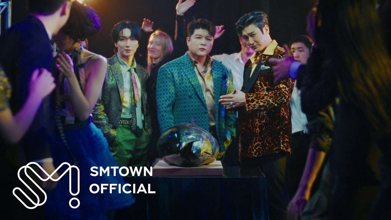 Momen yang diabadikan oleh penggemar Super Junior