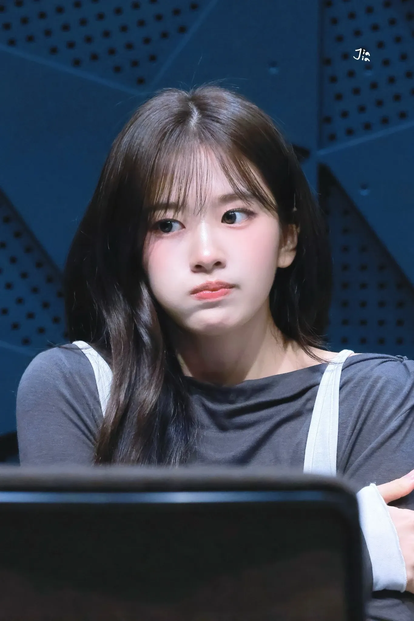 Potret di balik layar An Yujin (IVE)