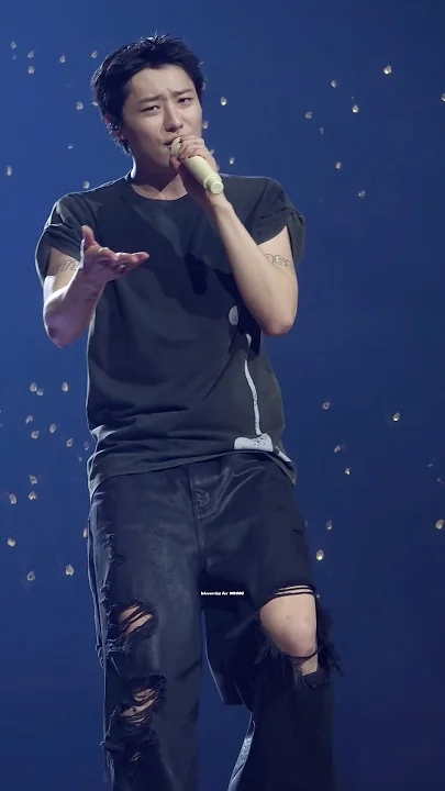 Behind-the-scenes cut of WOODZ