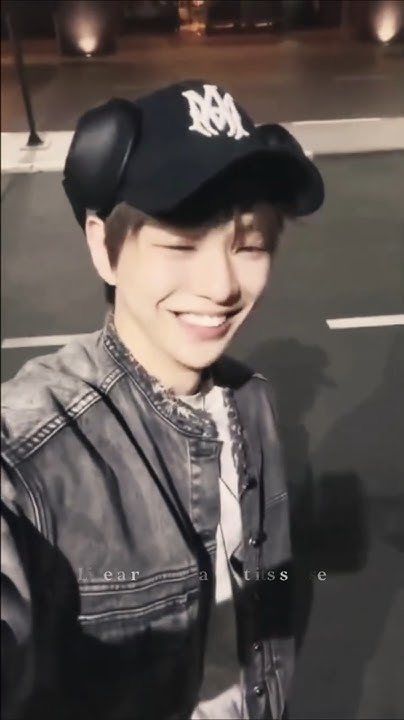 강다니엘를 위해 팬들이 공유한 감성 배경화면