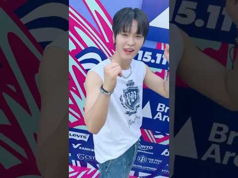 Behind-the-scenes cut of Hanbin (TEMPEST)