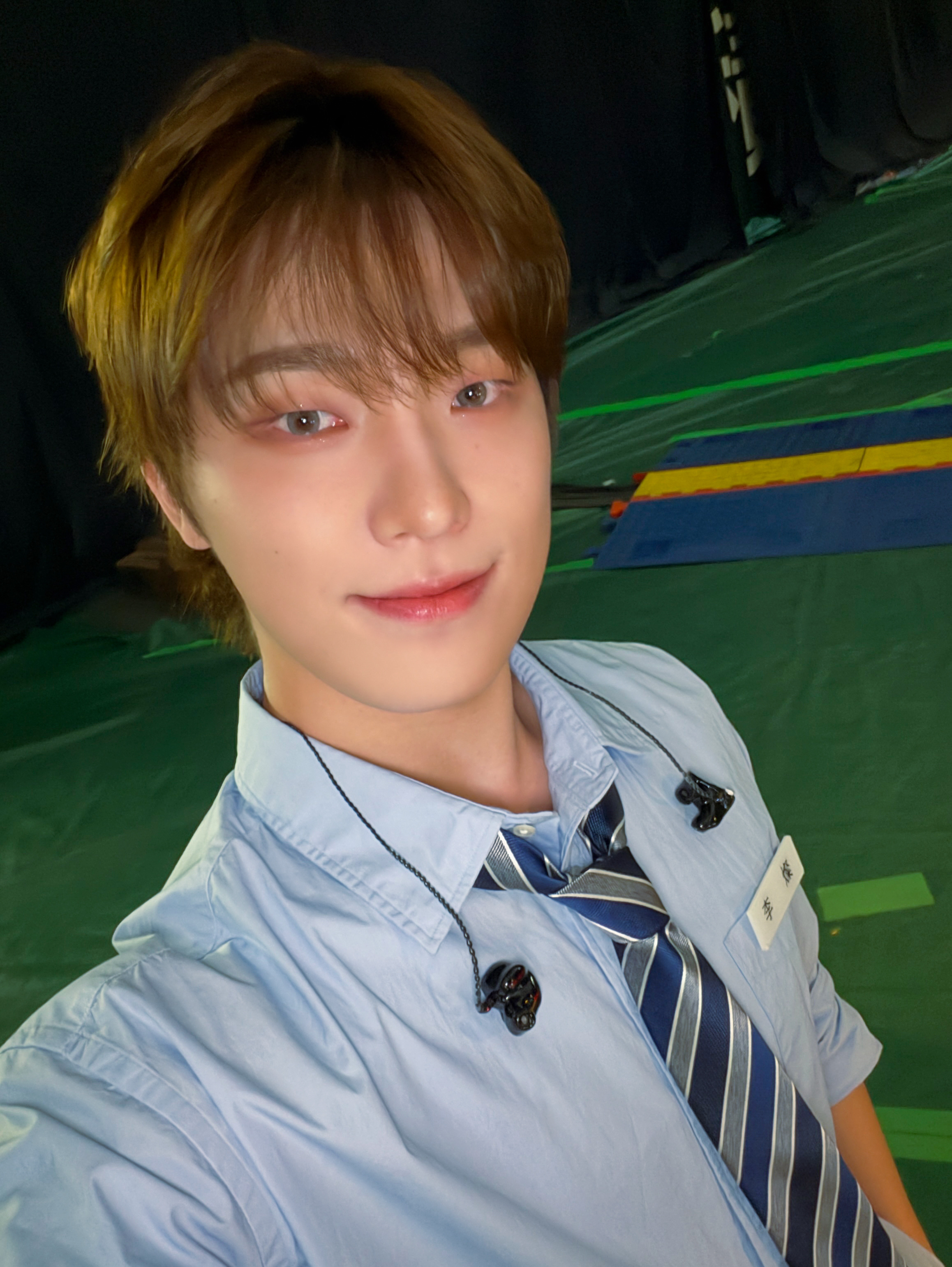 Behind-the-scenes cut of Dino (SEVENTEEN)