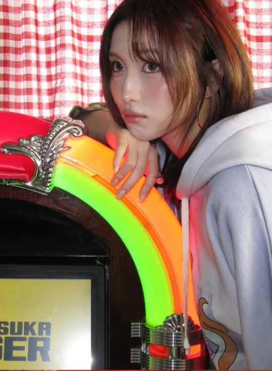 모모 (TWICE) 최근 활동샷