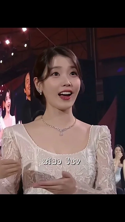 Fan-made special wallpaper for IU