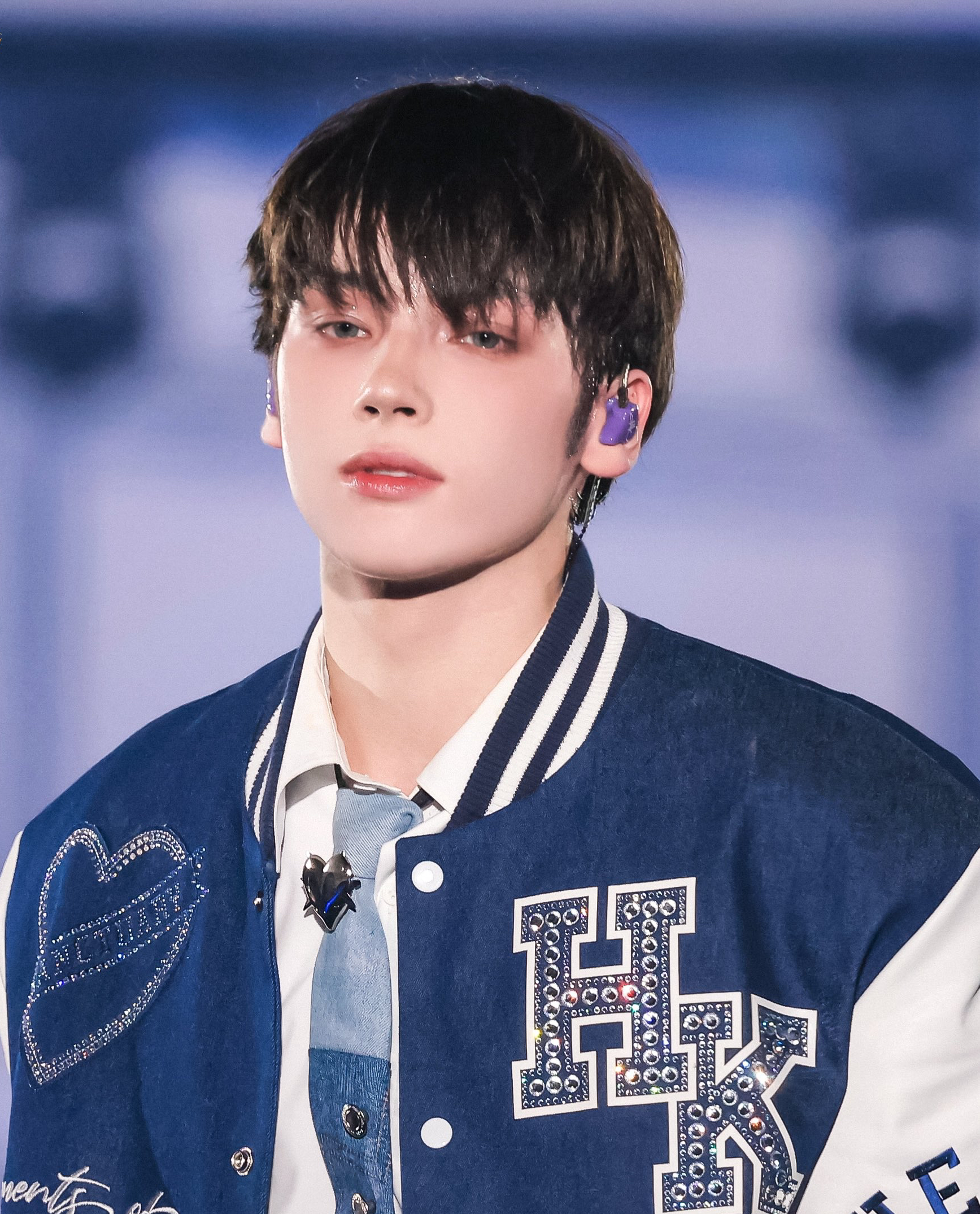 Latest photo of HueningKai (TOMORROW X TOGETHER)