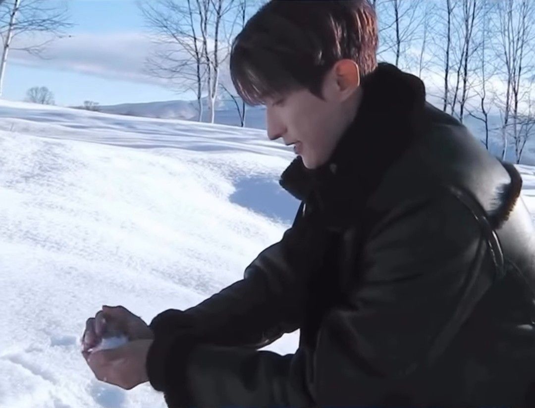 Foto aktivitas terbaru DK (SEVENTEEN)