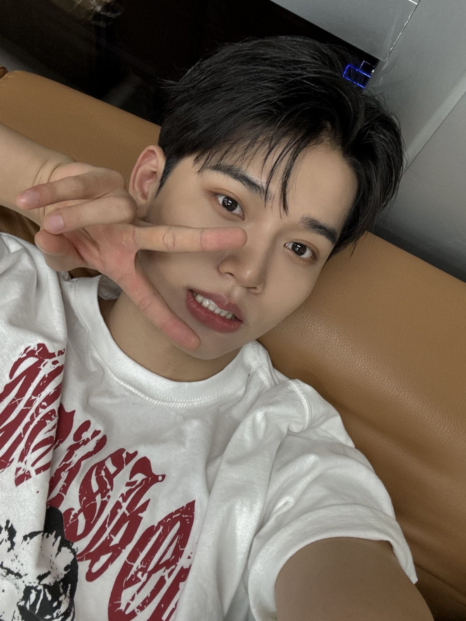 爀 (OMEGA X)的最新照片