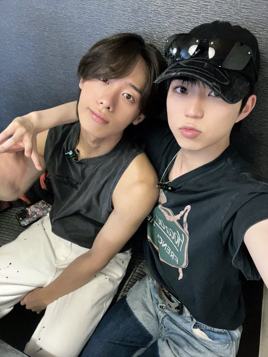 Recent activity shot of Hi-Fi Un!corn