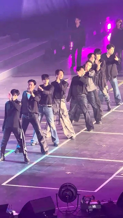 Latest photo of Super Junior