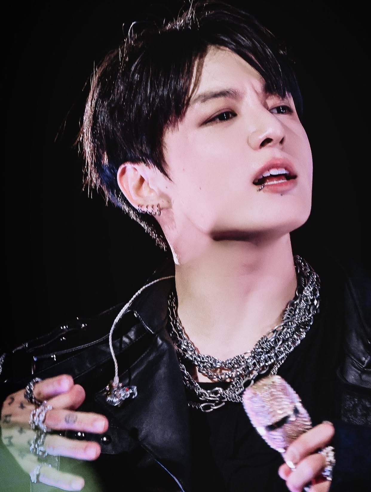 정국 (방탄소년단)의 최신 사진