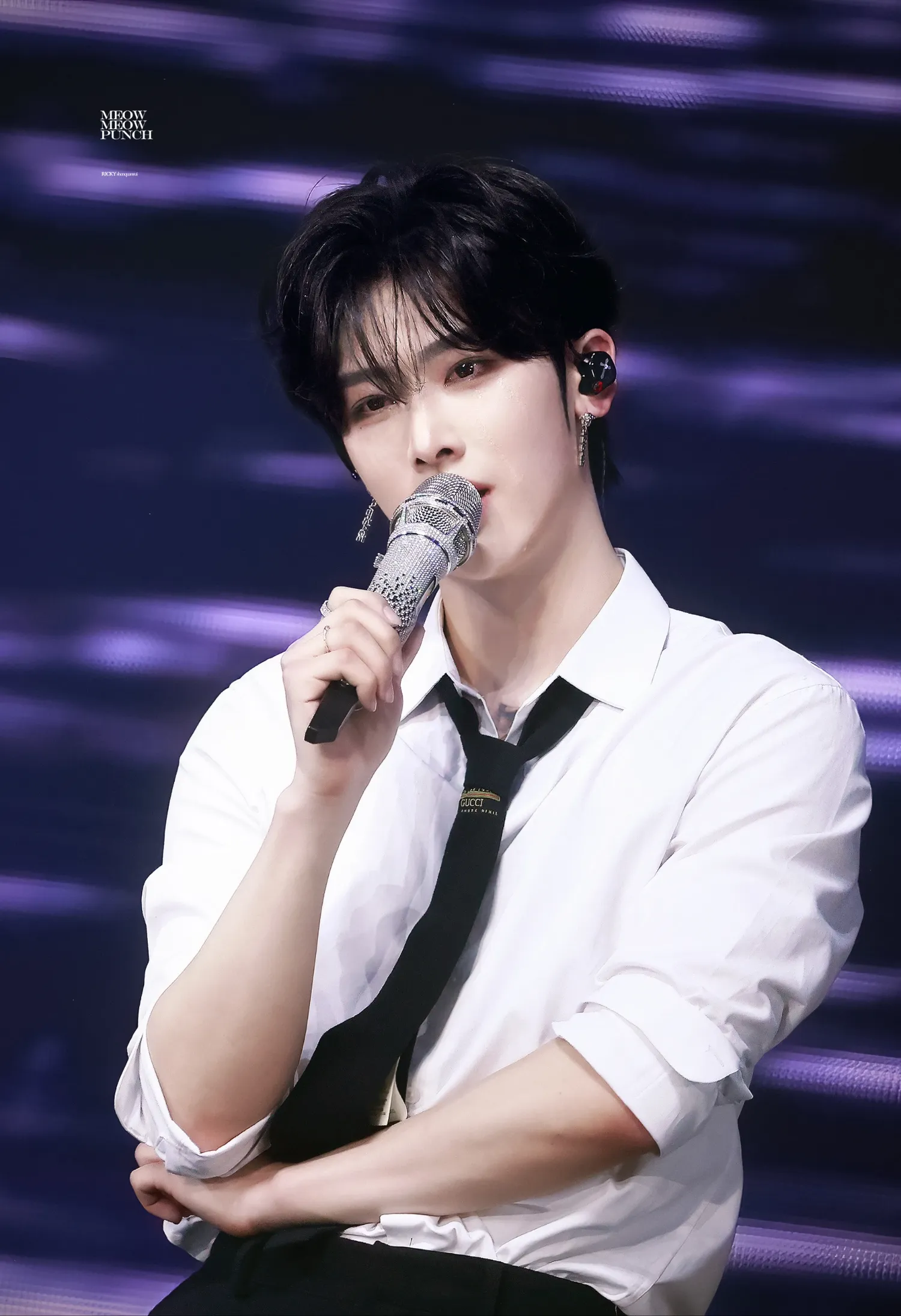 Behind-the-scenes cut of Ricky