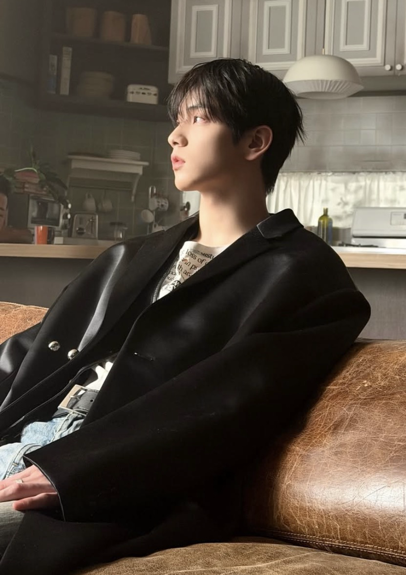 Latest photo of Soobin (TOMORROW X TOGETHER)