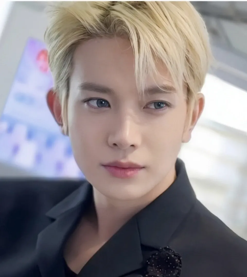 Latest photo of Evan